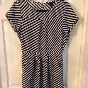 j crew dress size 4.